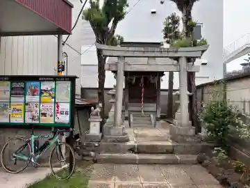 下落合笠間稲荷神社の{uncategorized: "未分類", other: "その他", undefined: "問題あり", building: "その他建物", grave: "お墓", sacred_gate: "鳥居", guardian: "狛犬", statue: "像", buddha: "仏像", history: "歴史", nature: "自然", garden: "庭園", animal: "動物", pagoda: "塔", temizu: "手水舎", mountain_gate: "山門・神門", sanctuary: "本殿・本堂", subordinate: "末社・摂社", art: "芸術", scenery: "景色", jizo: "地蔵", ema: "絵馬", goshuin: "御朱印", omikuji: "おみくじ", items: "授与品その他", amulet: "お守り", goshuincho: "御朱印帳", eats: "食事", festival: "お祭り", votive_dance: "神楽", shichigosan: "七五三参", wedding: "結婚式", experience: "体験その他", initially: "初詣", around: "周辺", anti_infection: "感染症対策"}