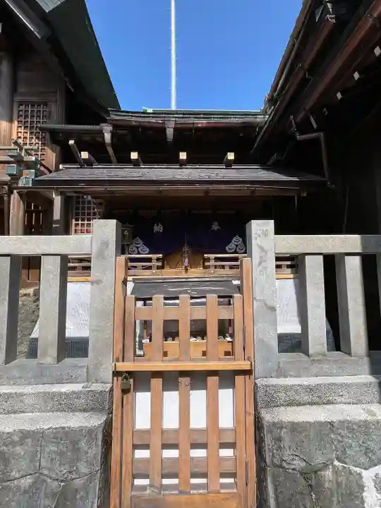 千代保稲荷神社の末社・摂社