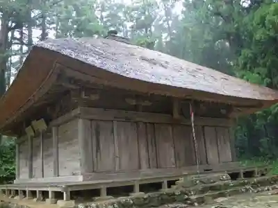 高藏寺の本殿・本堂