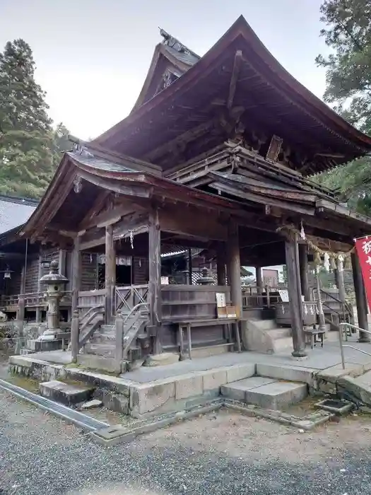 古熊神社の本殿