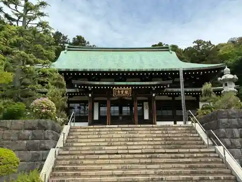 龍寳寺（龍宝寺）の{uncategorized: "未分類", other: "その他", undefined: "問題あり", building: "その他建物", grave: "お墓", sacred_gate: "鳥居", guardian: "狛犬", statue: "像", buddha: "仏像", history: "歴史", nature: "自然", garden: "庭園", animal: "動物", pagoda: "塔", temizu: "手水舎", mountain_gate: "山門・神門", sanctuary: "本殿・本堂", subordinate: "末社・摂社", art: "芸術", scenery: "景色", jizo: "地蔵", ema: "絵馬", goshuin: "御朱印", omikuji: "おみくじ", items: "授与品その他", amulet: "お守り", goshuincho: "御朱印帳", eats: "食事", festival: "お祭り", votive_dance: "神楽", shichigosan: "七五三参", wedding: "結婚式", experience: "体験その他", initially: "初詣", around: "周辺", anti_infection: "感染症対策"}