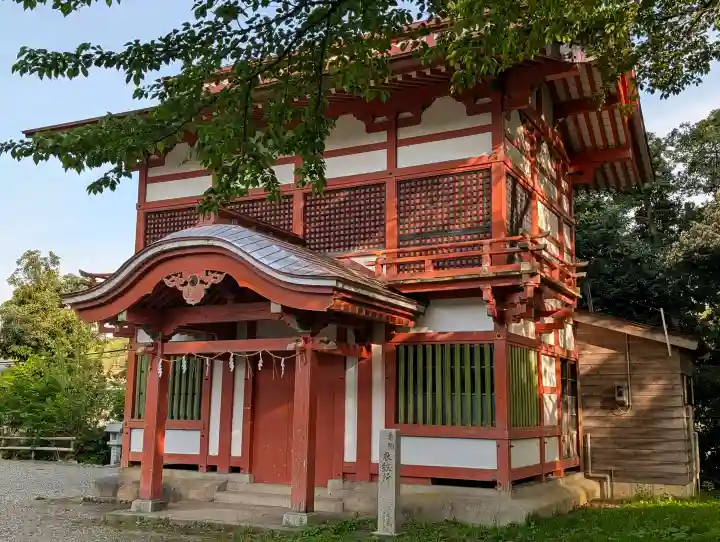 天津神社の{uncategorized: "未分類", other: "その他", undefined: "問題あり", building: "その他建物", grave: "お墓", sacred_gate: "鳥居", guardian: "狛犬", statue: "像", buddha: "仏像", history: "歴史", nature: "自然", garden: "庭園", animal: "動物", pagoda: "塔", temizu: "手水舎", mountain_gate: "山門・神門", sanctuary: "本殿・本堂", subordinate: "末社・摂社", art: "芸術", scenery: "景色", jizo: "地蔵", ema: "絵馬", goshuin: "御朱印", omikuji: "おみくじ", items: "授与品その他", amulet: "お守り", goshuincho: "御朱印帳", eats: "食事", festival: "お祭り", votive_dance: "神楽", shichigosan: "七五三参", wedding: "結婚式", experience: "体験その他", initially: "初詣", around: "周辺", anti_infection: "感染症対策"}
