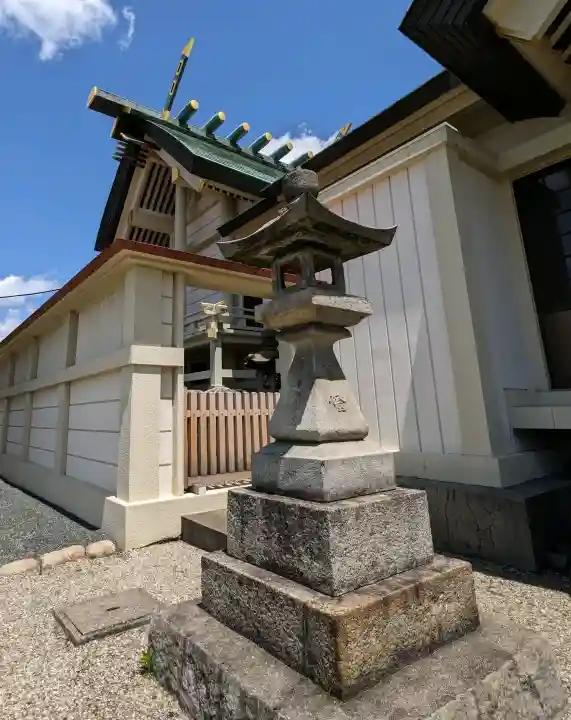 熱田社(福屋)の{uncategorized: "未分類", other: "その他", undefined: "問題あり", building: "その他建物", grave: "お墓", sacred_gate: "鳥居", guardian: "狛犬", statue: "像", buddha: "仏像", history: "歴史", nature: "自然", garden: "庭園", animal: "動物", pagoda: "塔", temizu: "手水舎", mountain_gate: "山門・神門", sanctuary: "本殿・本堂", subordinate: "末社・摂社", art: "芸術", scenery: "景色", jizo: "地蔵", ema: "絵馬", goshuin: "御朱印", omikuji: "おみくじ", items: "授与品その他", amulet: "お守り", goshuincho: "御朱印帳", eats: "食事", festival: "お祭り", votive_dance: "神楽", shichigosan: "七五三参", wedding: "結婚式", experience: "体験その他", initially: "初詣", around: "周辺", anti_infection: "感染症対策"}