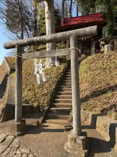 神明社の{uncategorized: "未分類", other: "その他", undefined: "問題あり", building: "その他建物", grave: "お墓", sacred_gate: "鳥居", guardian: "狛犬", statue: "像", buddha: "仏像", history: "歴史", nature: "自然", garden: "庭園", animal: "動物", pagoda: "塔", temizu: "手水舎", mountain_gate: "山門・神門", sanctuary: "本殿・本堂", subordinate: "末社・摂社", art: "芸術", scenery: "景色", jizo: "地蔵", ema: "絵馬", goshuin: "御朱印", omikuji: "おみくじ", items: "授与品その他", amulet: "お守り", goshuincho: "御朱印帳", eats: "食事", festival: "お祭り", votive_dance: "神楽", shichigosan: "七五三参", wedding: "結婚式", experience: "体験その他", initially: "初詣", around: "周辺", anti_infection: "感染症対策"}