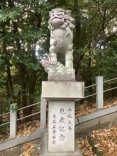 八劔神社（大森）の狛犬