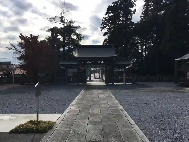 白鷺神社の山門・神門