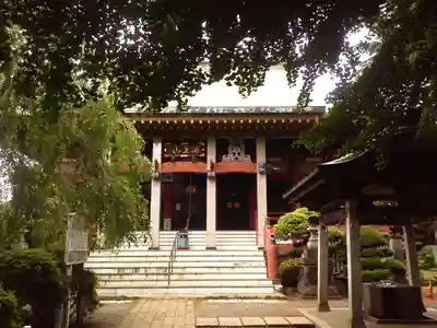 千葉寺の本殿・本堂