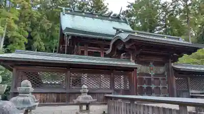 安仁神社の本殿・本堂