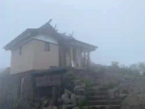 石鎚神社頂上社(愛媛県)