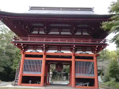 岩舟山高勝寺の山門・神門