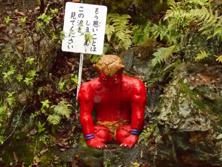 桃太郎神社(栗栖)の狛犬