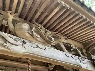 三柱神社の芸術