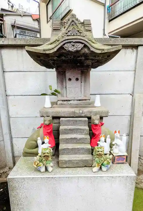 高円寺氷川神社の末社・摂社