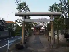 諏訪神社の鳥居