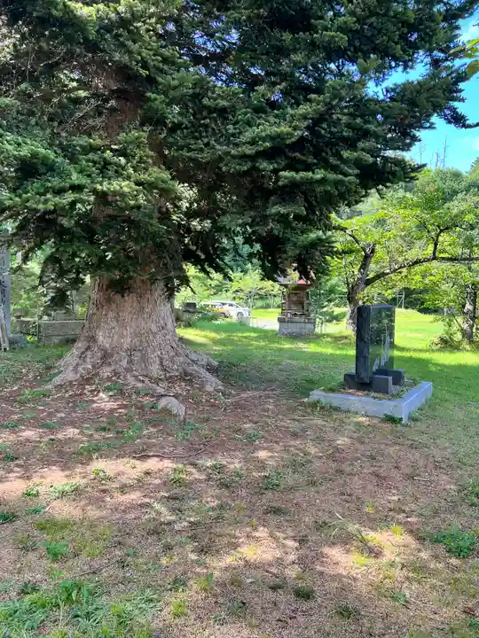 日本芸能神社(山形県)