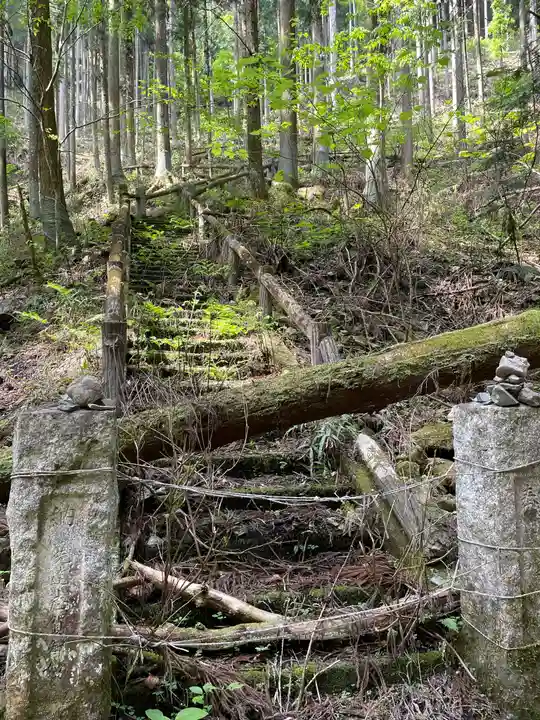 出流山満願寺奥之院(栃木県)