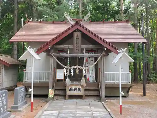 上ところ金刀比羅神社の本殿