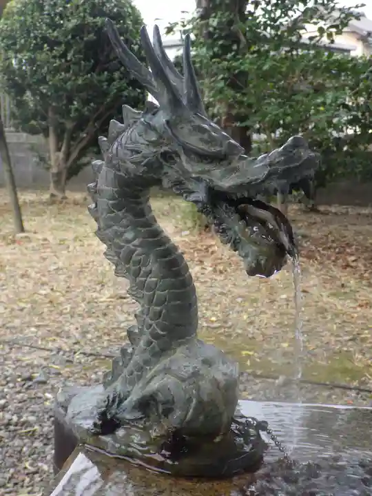 春日神社の手水舎