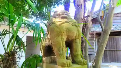 神明社(荒井神明社)の狛犬