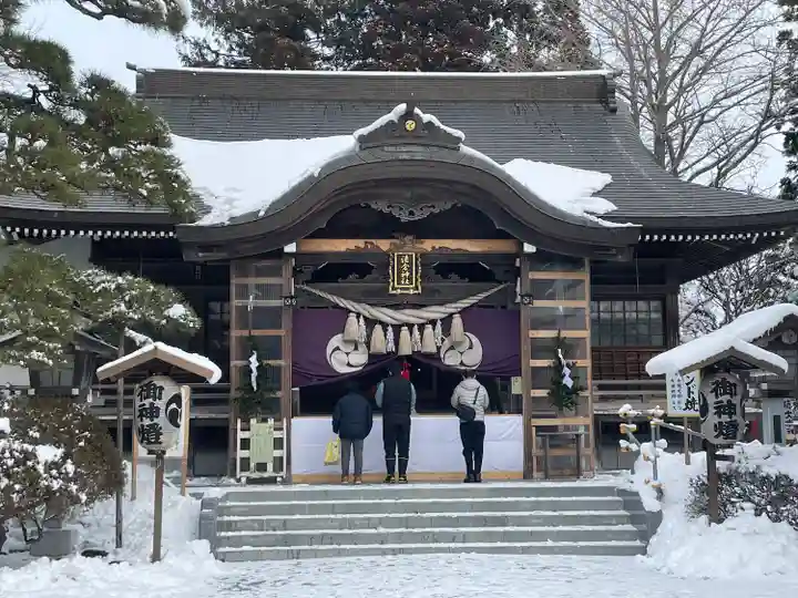 湯倉神社の本殿・本堂