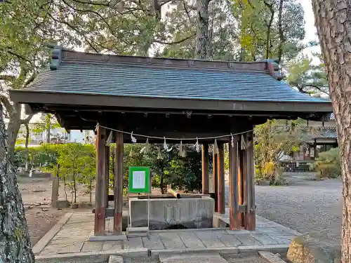 立坂神社の手水舎