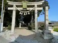 中嶋神社の{uncategorized: "未分類", other: "その他", undefined: "問題あり", building: "その他建物", grave: "お墓", sacred_gate: "鳥居", guardian: "狛犬", statue: "像", buddha: "仏像", history: "歴史", nature: "自然", garden: "庭園", animal: "動物", pagoda: "塔", temizu: "手水舎", mountain_gate: "山門・神門", sanctuary: "本殿・本堂", subordinate: "末社・摂社", art: "芸術", scenery: "景色", jizo: "地蔵", ema: "絵馬", goshuin: "御朱印", omikuji: "おみくじ", items: "授与品その他", amulet: "お守り", goshuincho: "御朱印帳", eats: "食事", festival: "お祭り", votive_dance: "神楽", shichigosan: "七五三参", wedding: "結婚式", experience: "体験その他", initially: "初詣", around: "周辺", anti_infection: "感染症対策"}