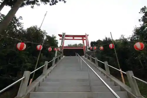 高屋敷稲荷神社の鳥居