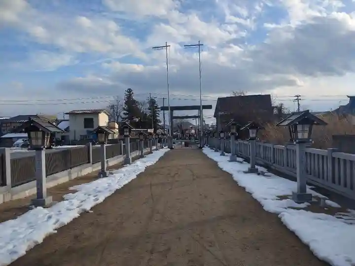 西根神社の鳥居