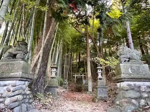 永倉神社の狛犬