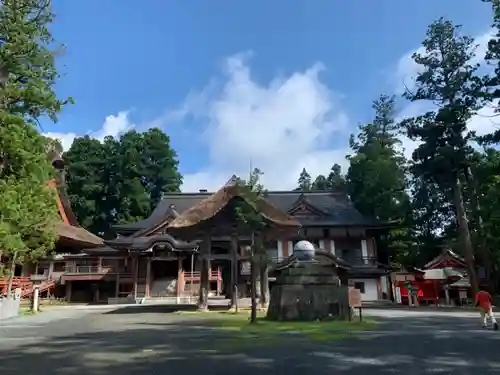 出羽神社(出羽三山神社)～三神合祭殿～の本殿