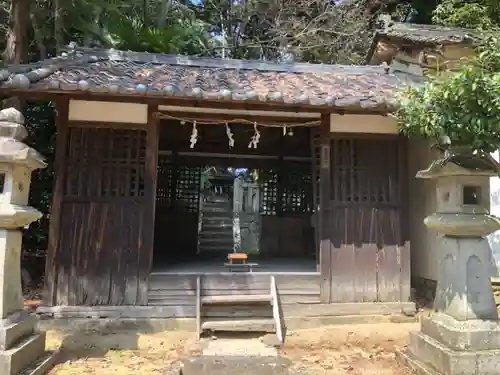 伊射奈岐神社の末社