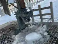 北海道神宮頓宮の{uncategorized: "未分類", other: "その他", undefined: "問題あり", building: "その他建物", grave: "お墓", sacred_gate: "鳥居", guardian: "狛犬", statue: "像", buddha: "仏像", history: "歴史", nature: "自然", garden: "庭園", animal: "動物", pagoda: "塔", temizu: "手水舎", mountain_gate: "山門・神門", sanctuary: "本殿・本堂", subordinate: "末社・摂社", art: "芸術", scenery: "景色", jizo: "地蔵", ema: "絵馬", goshuin: "御朱印", omikuji: "おみくじ", items: "授与品その他", amulet: "お守り", goshuincho: "御朱印帳", eats: "食事", festival: "お祭り", votive_dance: "神楽", shichigosan: "七五三参", wedding: "結婚式", experience: "体験その他", initially: "初詣", around: "周辺", anti_infection: "感染症対策"}