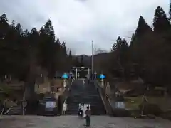 八海山尊神社の建物その他