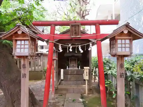 御園神社の鳥居