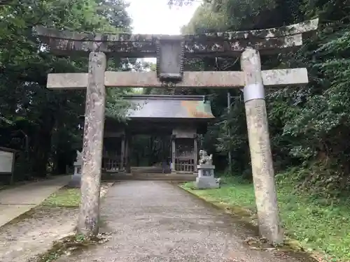 倭文神社の鳥居