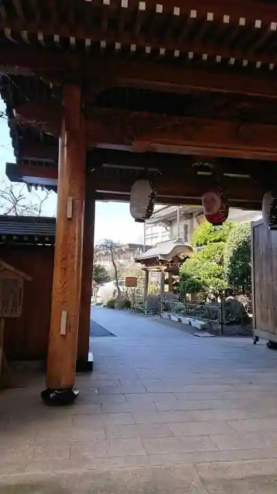 大蓮寺の山門・神門
