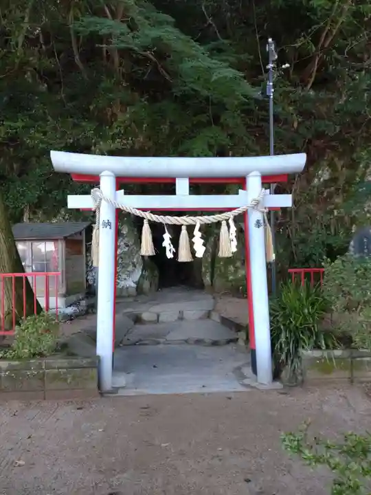 藤ヶ崎龍神社(滋賀県)