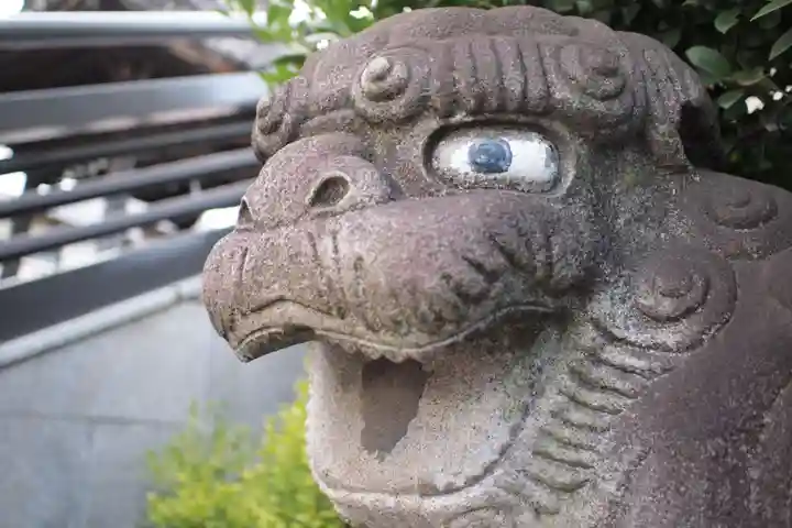 高﨑神社の狛犬