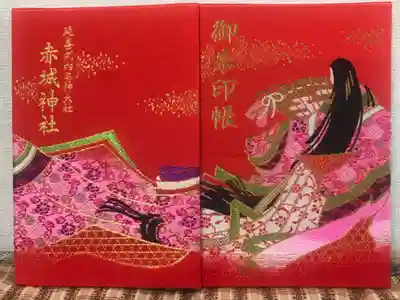 赤城山山頂にある神秘的な神社