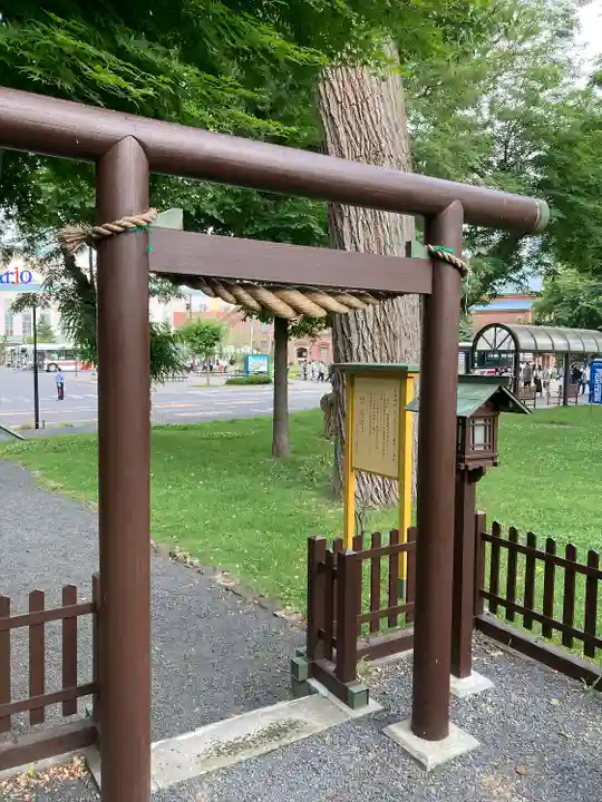 札幌神社の鳥居