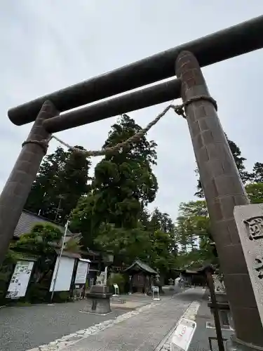 國魂神社の鳥居