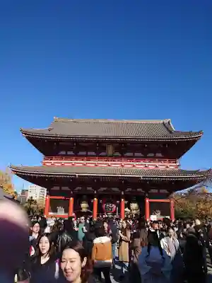 浅草寺の山門・神門