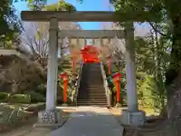 穴八幡宮の鳥居