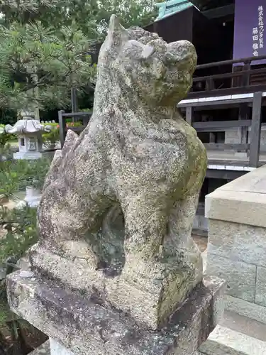 白國神社の狛犬