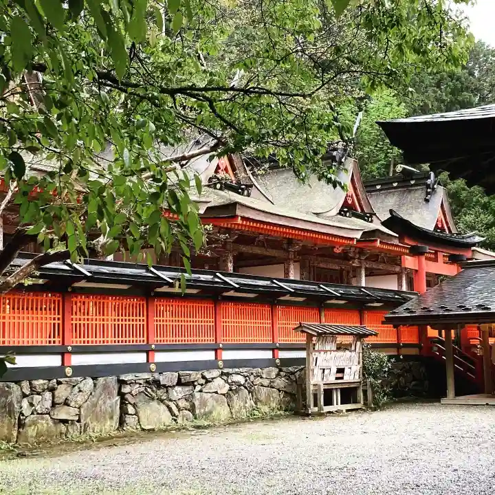 丹生都比売神社の本殿・本堂