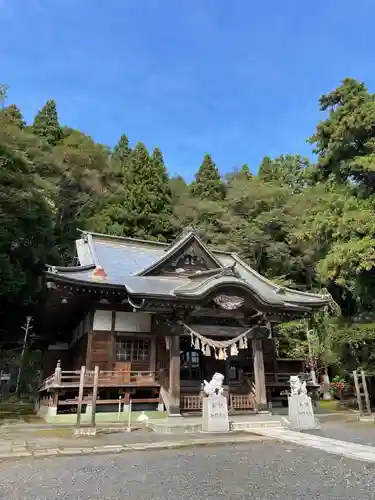 小田八幡宮の本殿・本堂