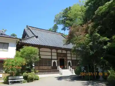 岩角山 岩角寺の本殿・本堂