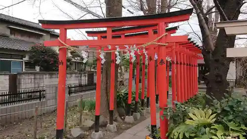 若宮八幡宮 の鳥居