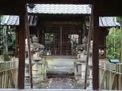 県明神社の建物その他