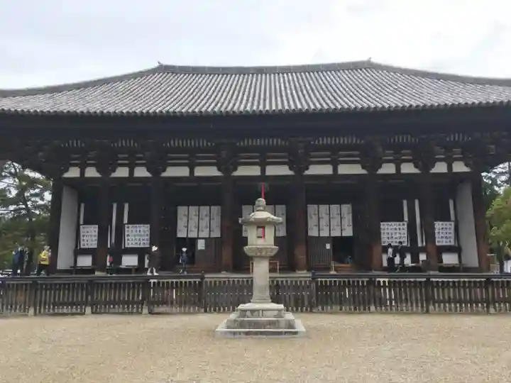 興福寺の本殿・本堂